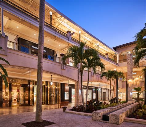 shoppes at merrick park.